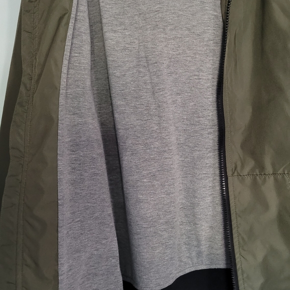 Old Navy Windbreaker Jacket - Picture 7 of 8